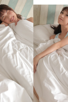 二次元女生开襟开叉裙穿搭壁纸
